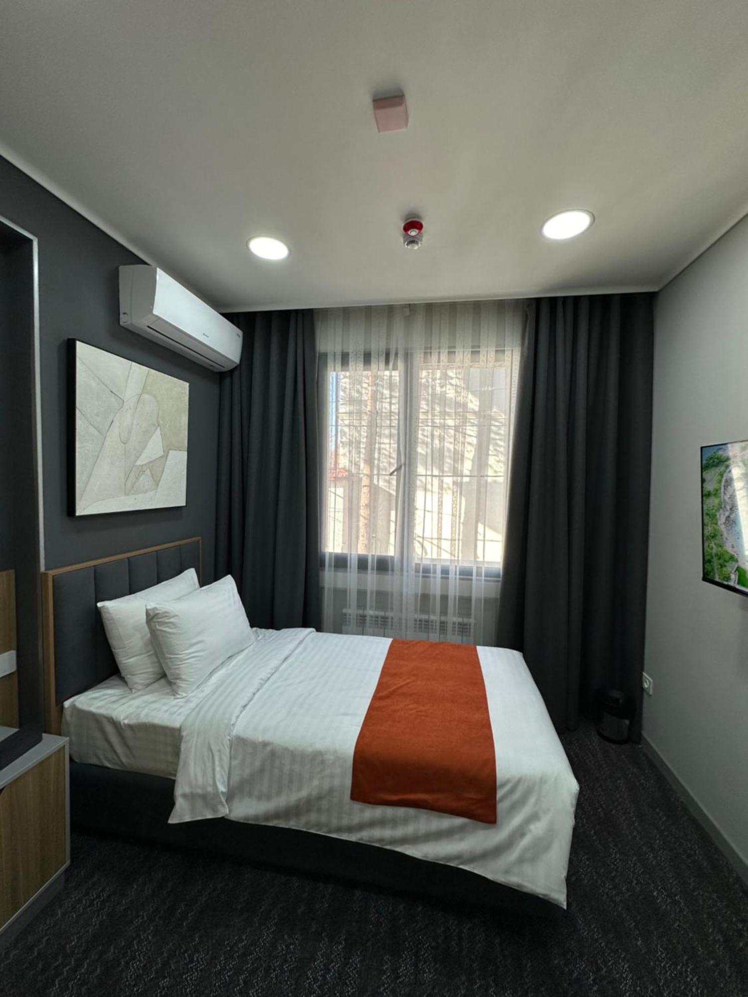 Nuovo Boutique Hotel Tasjkent Exteriör bild